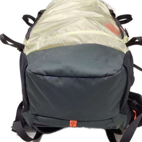 MAMMUT (マムート) バックパック カーキ×ブラック DUCAN24