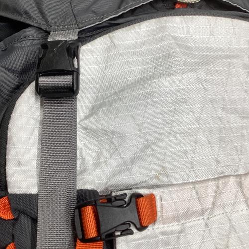 MOUNTAIN HARD WEAR (マウンテンハードウェア) バックパック OU5955 SIZE S/M グレー×ホワイト SOUTH COL 70