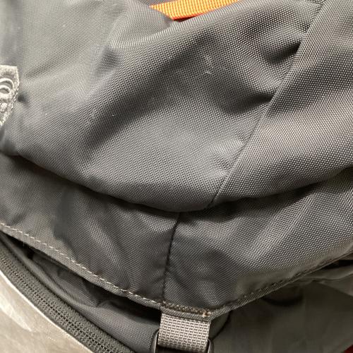 MOUNTAIN HARD WEAR (マウンテンハードウェア) バックパック OU5955 SIZE S/M グレー×ホワイト SOUTH COL 70