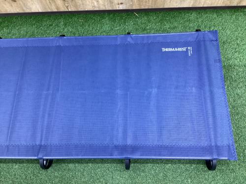 THERMAREST (サーマレスト) コット ネイビー ラグジュアリーライトメッシュコット レギュラー