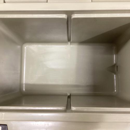 DVERG (ドベルグ) ROTO-MOLDED COOLER クーラーボックス 20QT(18.9L) カーキ