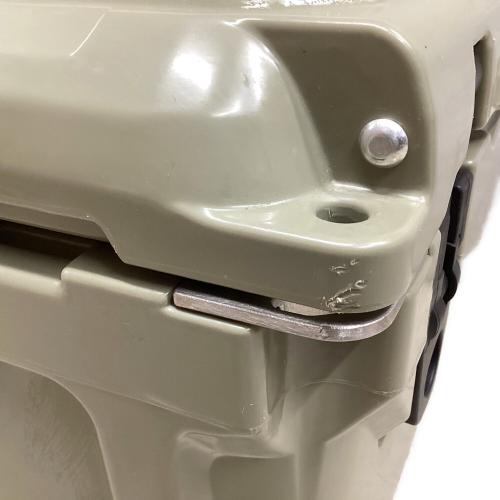 DVERG (ドベルグ) ROTO-MOLDED COOLER クーラーボックス 20QT(18.9L) カーキ