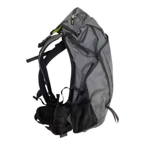 PAAGO WORKS (パーゴワークス) バックパック 33L グレー×ブラック BUDDY 33
