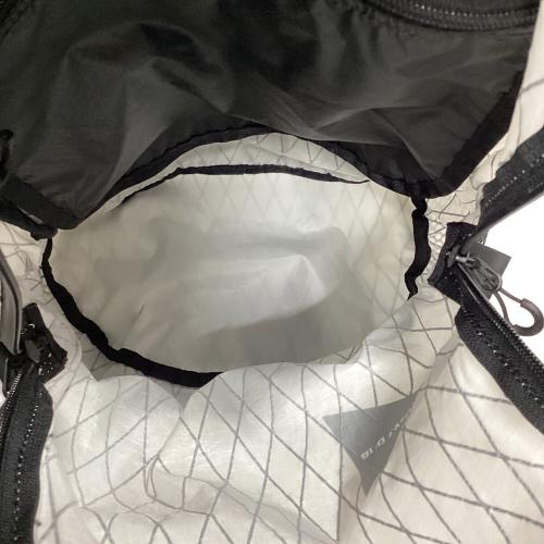 and wander (アンドワンダー) バックパック 574-2975116 ホワイト X-Pac 20L daypack