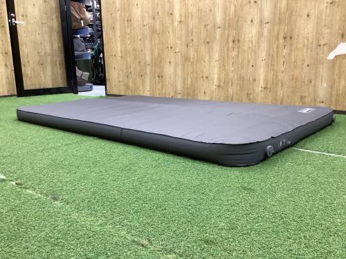 Coleman (コールマン) インフレータブルマット グレー 約200×128×10cm キャンパーインフレーターマットハイピーク