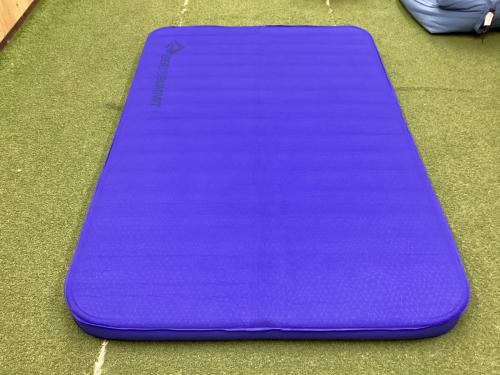 SEA TO SUMMIT (シートゥサミット) インフレータブルマット ブルー 約201×132×10cm コンフォートデラックスS.I.マット (ダブル)