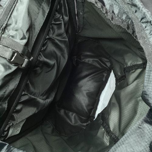 MOUNTAIN HARD WEAR (マウンテンハードウェア) バックパック OE3920 38L グレー×ブラック マウンテンライト38