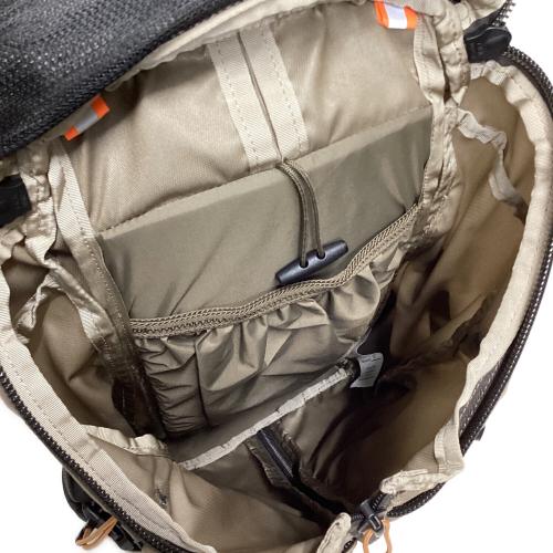 MYSTERY RANCH (ミステリーランチ) バックパック 20L カーキ×ブラック クーリー20