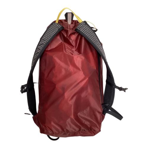 RawLow Mountain works (ロウロウ マウンテンワークス) バックパック レッド Cocoon Pack