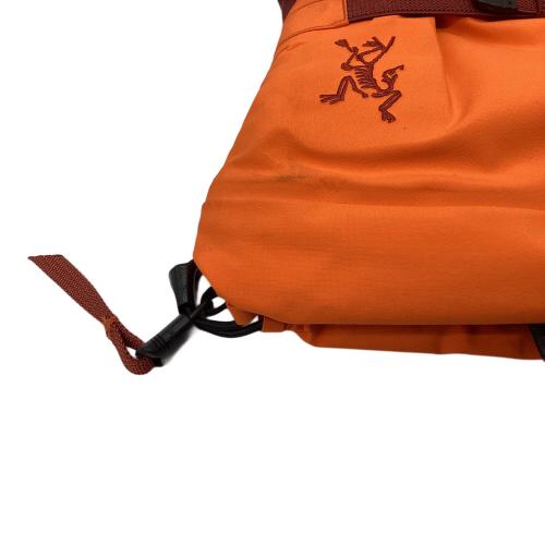 ARC'TERYX (アークテリクス) 登山雑貨 GORE-TEX SIZE M オレンジ LITHIC GLOVE
