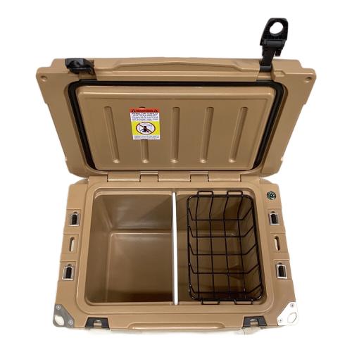 ICELAND COOLER (アイスランドクーラー) ROTO MOLDED COOLER クーラーボックス 35QT(33L) ブラウン