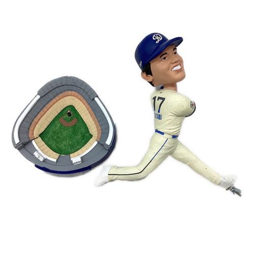 ロサンゼルス・ドジャース 大谷翔平-二刀流復活記念ボブルヘッド 応援グッズ FOCO社製  10000体限定