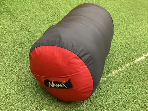 NANGA (ナンガ) マミー型シュラフ(ダウン) レッド×ブラック 収納ケース・別売メッシュバッグ付 オーロラ 600STD