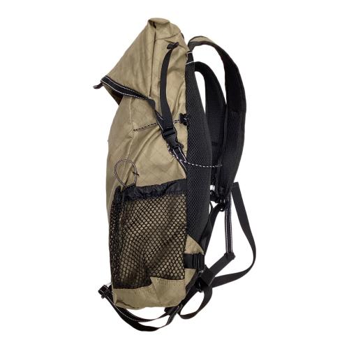 and wander (アンドワンダー) バックパック 574-5975203 約18L カーキ エコパック