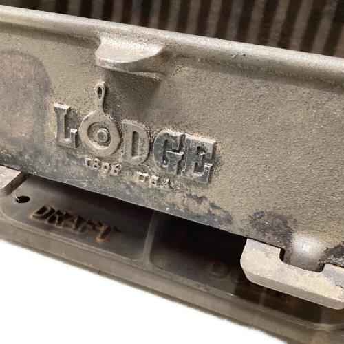 LODGE (ロッジ) スポーツマンズグリル ダッチオーブン 廃盤品