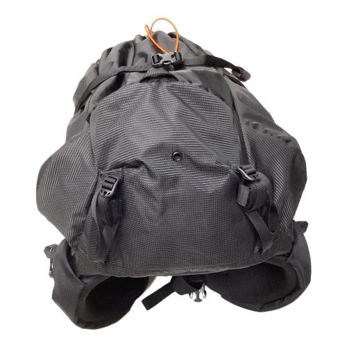 MYSTERY RANCH (ミステリーランチ) バックパック 31L ブラック×オレンジ RADIX 31