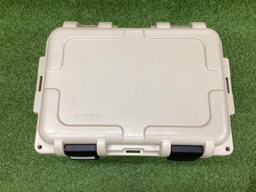 Yeti (イエティ) 収納ケース タン LoadOut GoBox 30