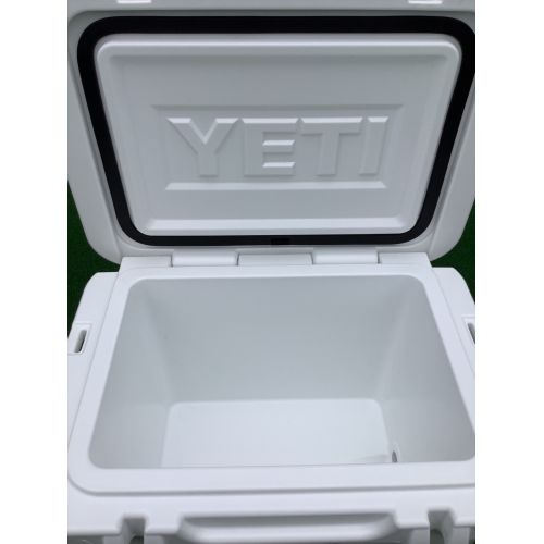 YETI クーラーボックス20 ホワイト廃盤品