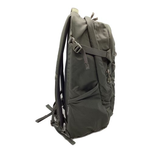 OSPREY (オスプレー) バックパック QUASAR 背面長 約41～45cm 21-30L　(日帰り)