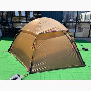 HILLEBERG (ヒルバーグ) スタイカ ドームテント サンドカラー 別売フットプリント付｜トレファクONLINE