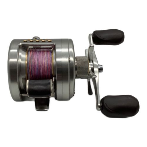 SHIMANO (シマノ) リール ケース有 200DC ベイトリール CALCUTTA CONQUEST