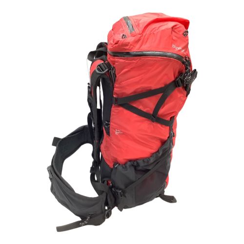 harmonia バックパック レッド Adventure Pro 背面長 約46～50cm adp14-bp01-A 未使用品