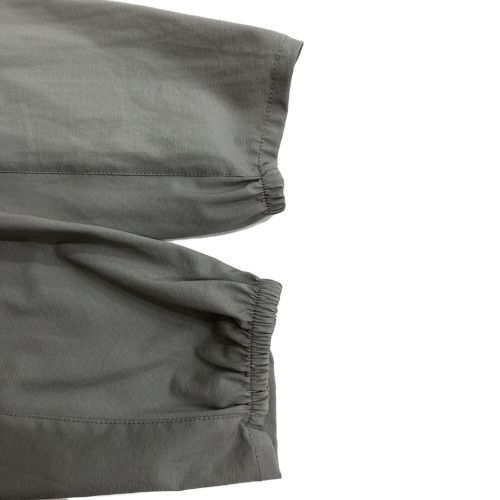 ARC'TERYX (アークテリクス) トレッキングウェア(ジャケット) メンズ SIZE M グレー スコーミッシュ フーディ 25172