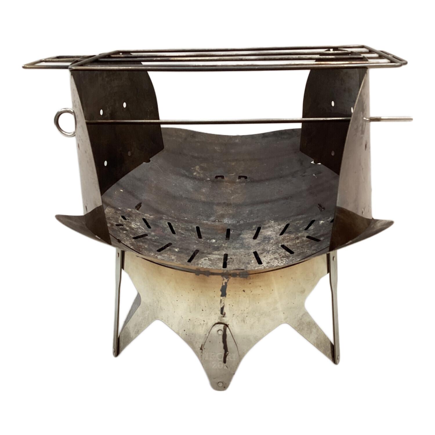 ASOBU (アソブ) 焚火台 ※HIBASHI1本欠品 IRORI-201｜トレファクONLINE