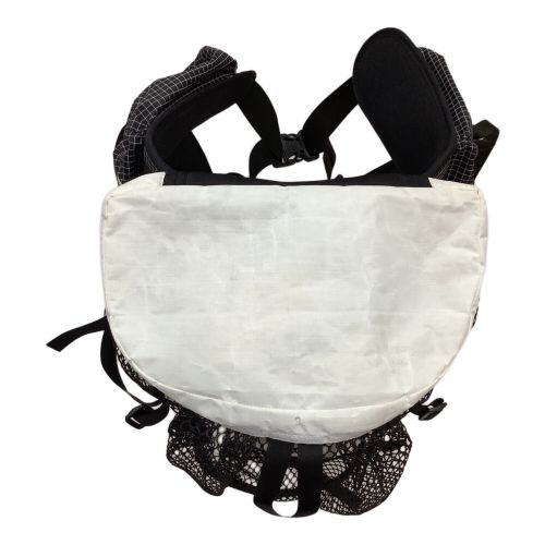 Hyperlite Mountain Gear (ハイパーライトマウンテンギアー) バックパック 40L ホワイト WINDRIDER 40