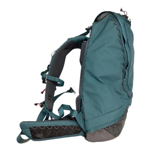 KLATTERMUSEN (クレッタルムーセン) バックパック ダークディープシー GNA 33L 31-40L(山小屋泊)