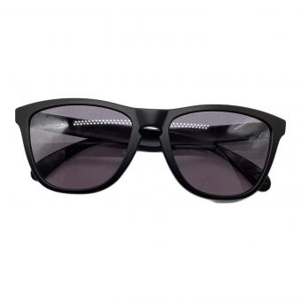 OAKLEY (オークリー) サングラス ブラック CUSTOM Frogskins