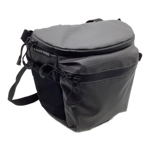 PAAGO WORKS (パーゴワークス) ボディバッグ ブラック フォーカス L