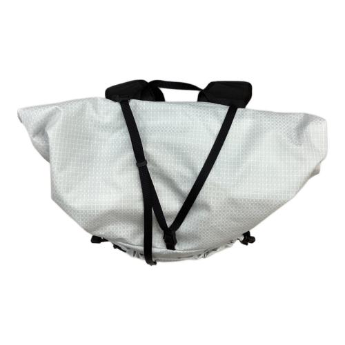 ZEROGRAM (ゼログラム) バックパック ホワイト ZU2BPX2404 ランディLT 25 背面長40cm以下 25L