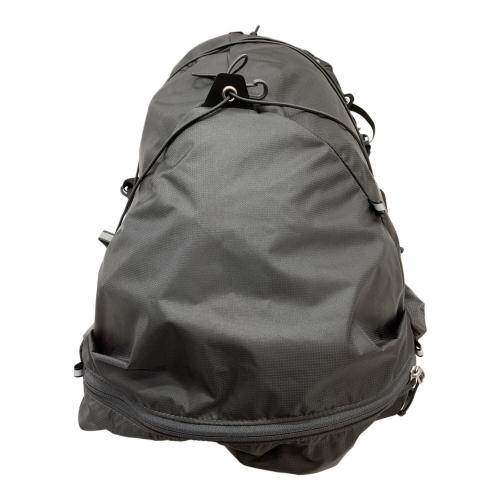PAAGO WORKS (パーゴワークス) バックパック 30L グレー RUSH 30 背面長40cm以下 21-30L(日帰り)