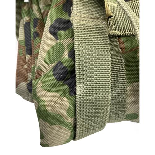 戦人 シュラフカバー カモフラ ミリタリー 寝袋覆い