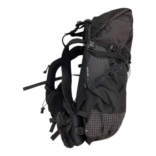 ULA Equipment (ウルトラライトアドベンチャーイクイップメント) バックパック SIZE S ブラック CIRCUIT