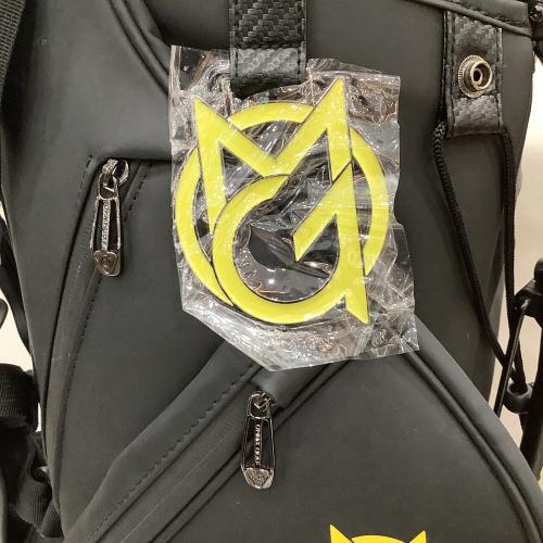 OMNIX キャディバッグ ブラック 8.5型 4分割 スタンド型 軽量スタンドキャデイ