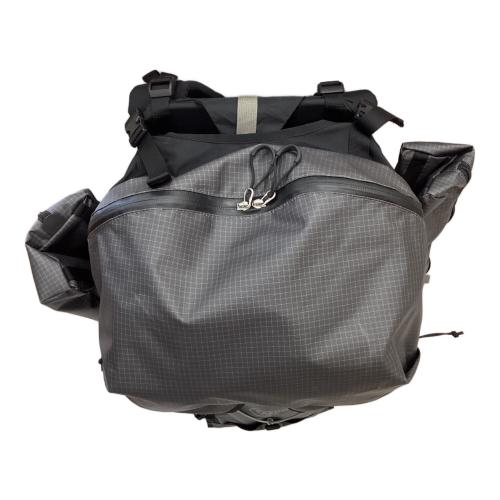 PAAGO WORKS (パーゴワークス) バックパック ブラック CARGO 55 背面長 約46～50cm 50L～(テント泊)