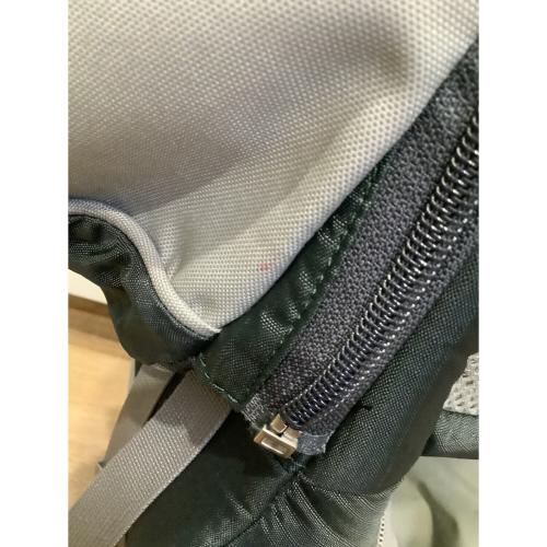 OSPREY (オスプレー) バックパック グレー POCO premium