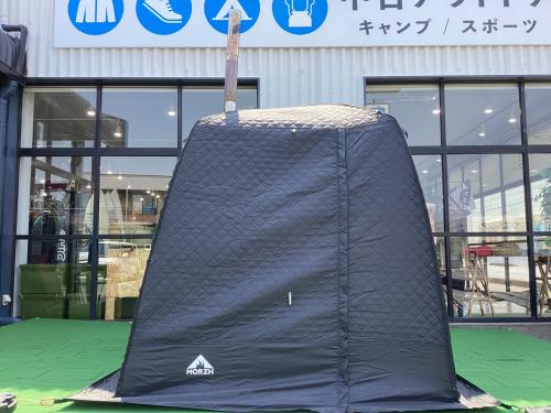 MORZH (モルジュ) テントサウナ 煙突穴カバー溶け有 /ポールスリーブエンド破れ有/薪ストーブスパークアレスター無し モルジュテントサウナ1窓モデル 約205×205×195㎝ 2～4人用 程度B 程度B スカートあり