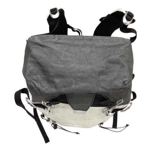 SAMAYA (サマヤ) バックパック ホワイト ウルトラ20 背面長 約41～45cm ～20L(日帰り) ダイニーマ