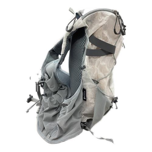 PAAGO WORKS (パーゴワークス) バックパック ホワイト 10周年記念限定モデル RUSH 11R SP 背面長 約41～45cm トレラン用 ALUULA（アルーラ）