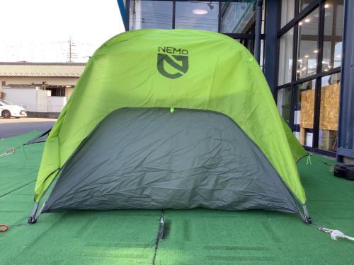 NEMO (ニーモ) 登山用テント 土ヨゴレ有 ホーネットストーム2P 約230×215×98㎝ 1～2人用 程度B 程度B スカートなし ハンマーなし/説明書あり