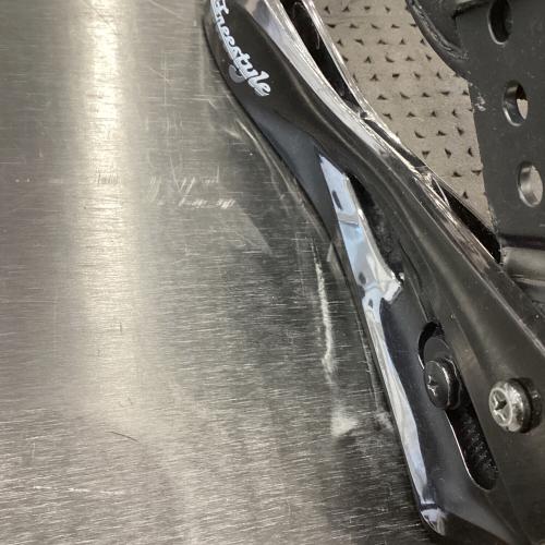 FANATIC (ファナティック) スノーボード 154cm ブラック 2x4 キャンバー UN-LTD ビンディング付(BURTON FREESTYLE Mサイズ)