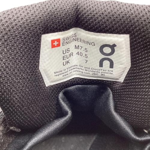 on (オン) トレッキングシューズ メンズ SIZE 25.5cm ブラック 防水 Cloudrock Mid Waterproof ハイカット(ソフトソール) WATER PROOF