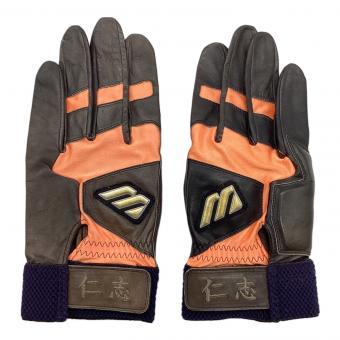 読売ジャイアンツ (ヨミウリジャイアンツ) 応援グッズ ブラック×オレンジ 仁志敏久 バッティンググローブ 刺繍グローブ