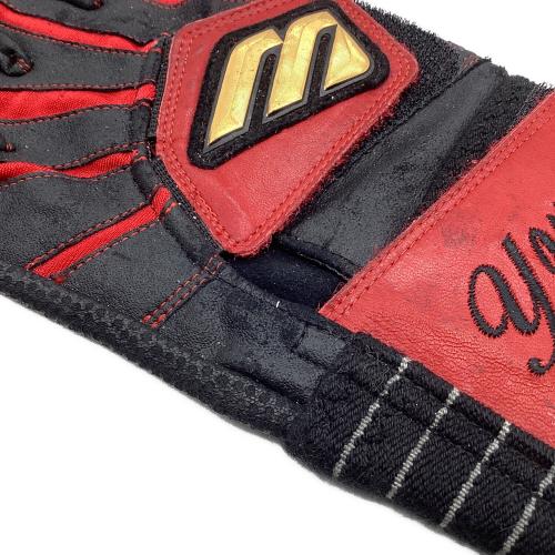 東京ヤクルトスワローズ (トウキョウヤクルトスワローズ) 応援グッズ ブラック×レッド バッティンググローブ 刺繍入りグローブ プロ仕様モデル