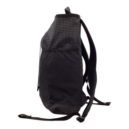 ULA Equipment (ウルトラライトアドベンチャーイクイップメント) リュック ブラック 17L PACKRAT
