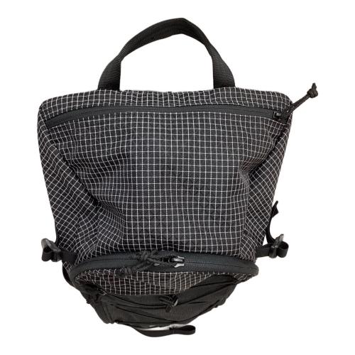 ULA Equipment (ウルトラライトアドベンチャーイクイップメント) リュック ブラック 30L DRAGONFLY