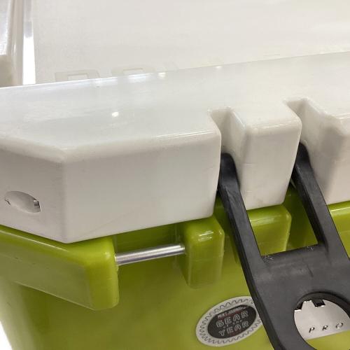 ROVR (ローバー) ローラー 45 クーラーボックス 45L イエロー